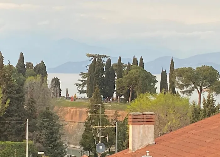 Borgo Secolo 아파트